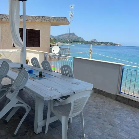 Gloria Intero Sulla 8 Posti Letto 15 Minuti Da Palermo E 35 Da Cefalu Villa Casteldaccia