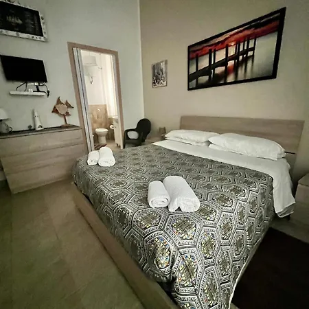 Villa Gloria Intero Sulla 8 Posti Letto 15 Minuti Da Palermo E 35 Da Cefalu *