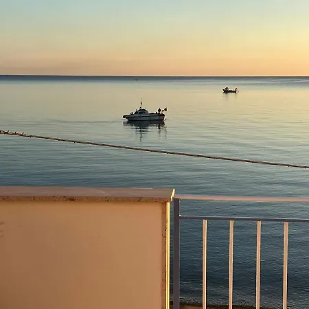 Gloria Intero Sulla 8 Posti Letto 15 Minuti Da Palermo E 35 Da Cefalu Casteldaccia